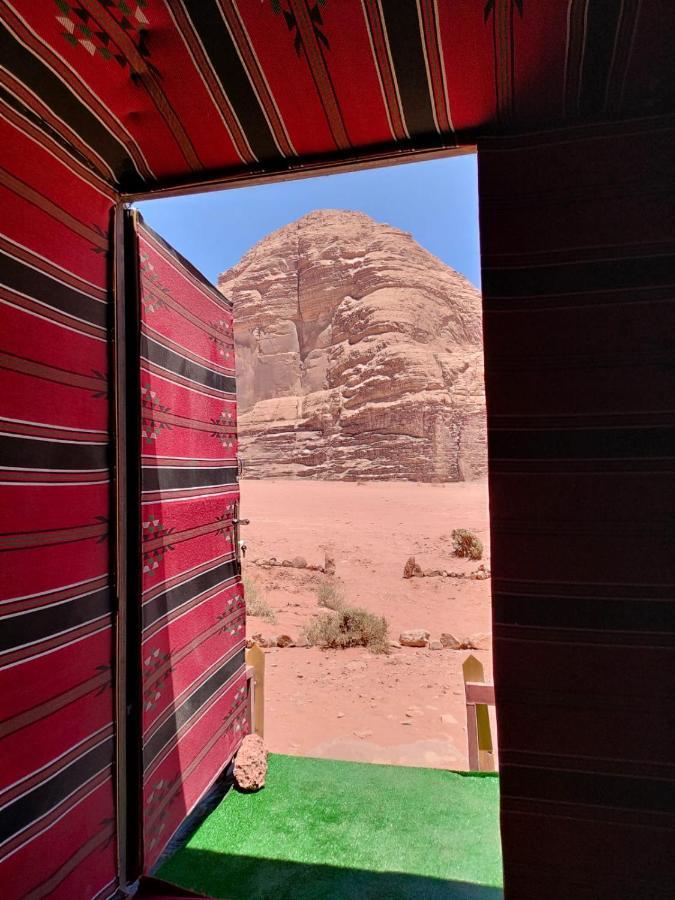 Wadi Rum Moon Light Camp ภายนอก รูปภาพ
