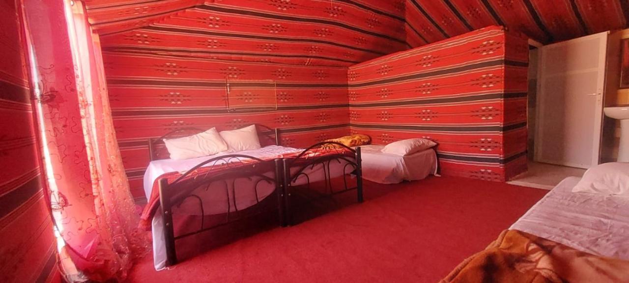 Wadi Rum Moon Light Camp ภายนอก รูปภาพ