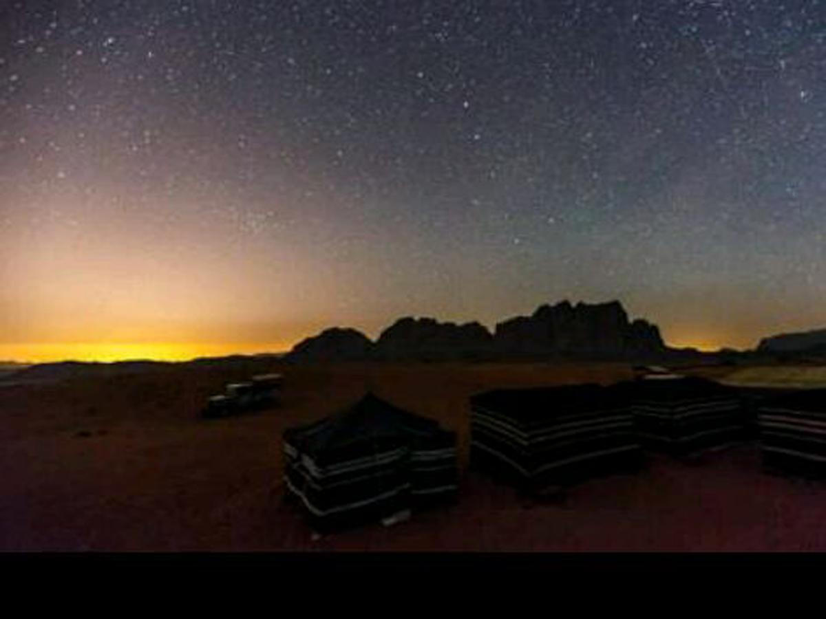 Wadi Rum Moon Light Camp ภายนอก รูปภาพ